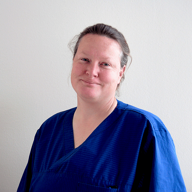 Foto av Elin, Legitimerad Djursjukskötare