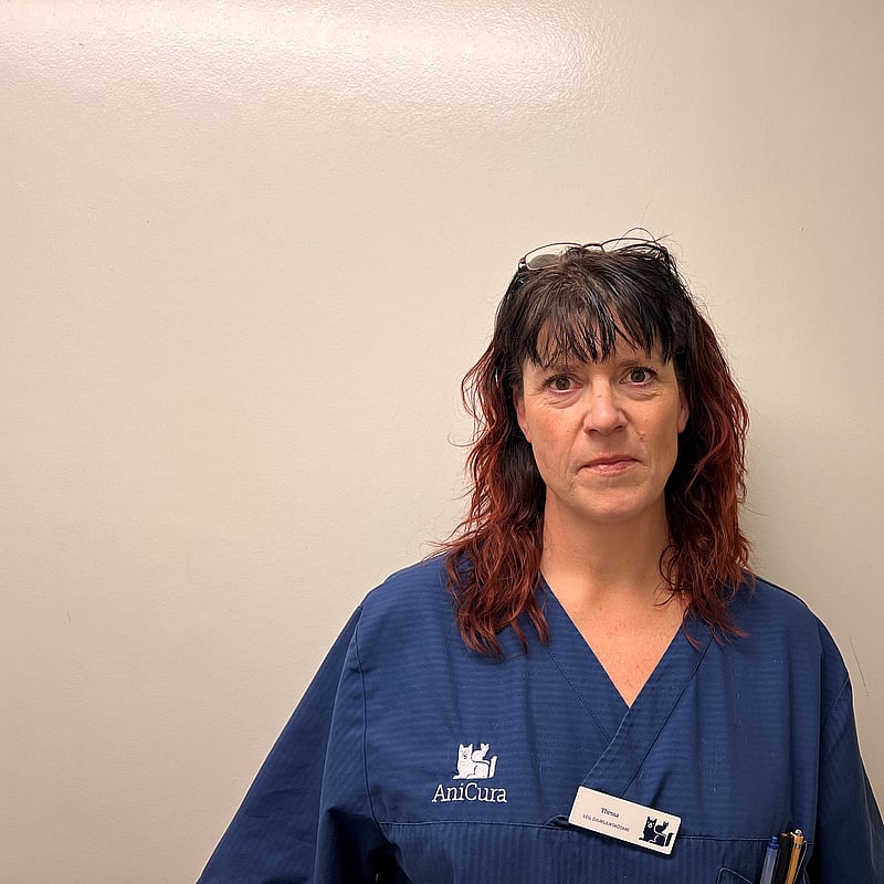 Foto av Theresa, Legitimerad Djursjukskötare